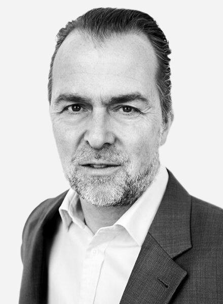Dr. Martin Schippan